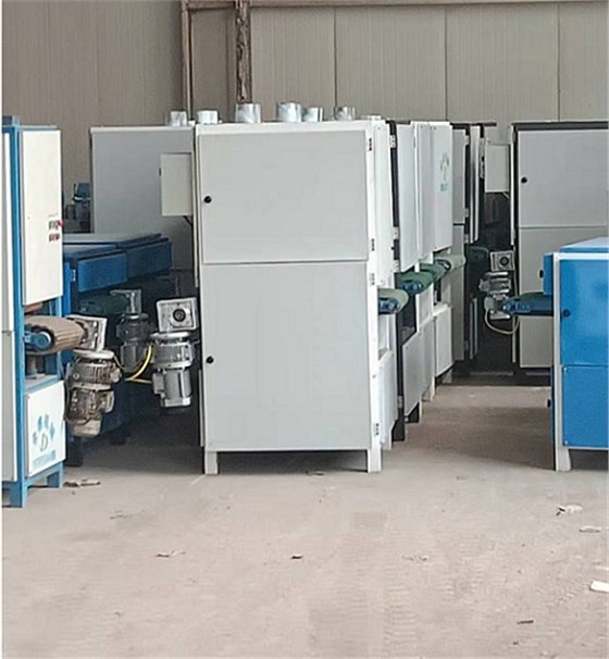 木工機械砂光機 (2).png 木工機械砂光機 (2).png