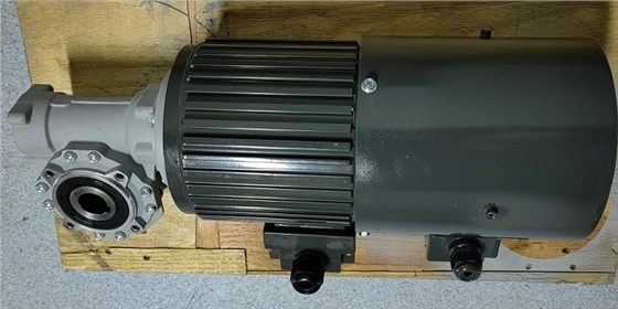 變頻蝸輪減速機 (2).jpg 變頻蝸輪減速機 (2).jpg
